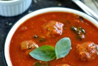 Cozy Spinach Tomato Soup