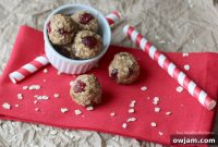 Peanut Butter and Jelly No-Bake Snack Bites