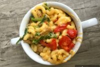 Sausage and Roasted Red Pepper Gouda Macaroni and Cheese