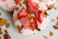 Chilled Granola Yogurt Poppers