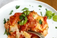 Easy Slow Cooker Lasagna
