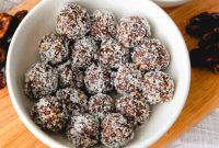 No-Bake Date Energy Bites