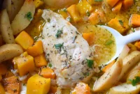 Easy Slow Cooker Apple Chicken Breasts