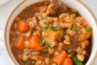 Hearty Slow Cooker Beef Barley Soup