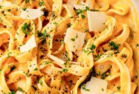Velvety Pumpkin Pasta Sauce