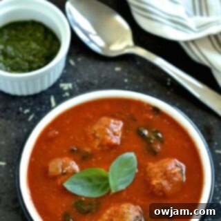 Spinach and Tomato Soup Recipe with pesto.