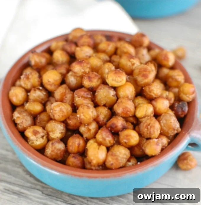 Crunchy Roasted Chickpeas - healthy snacking