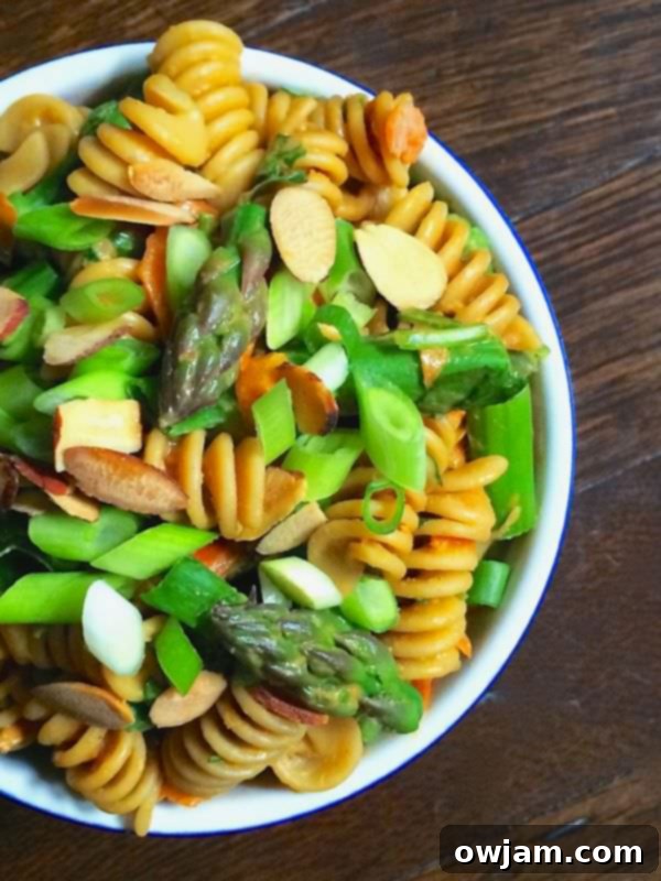 Asparagus-Pasta-Salad-with-Creamy-Peanut-Dressing-The-Lemon-Bowl