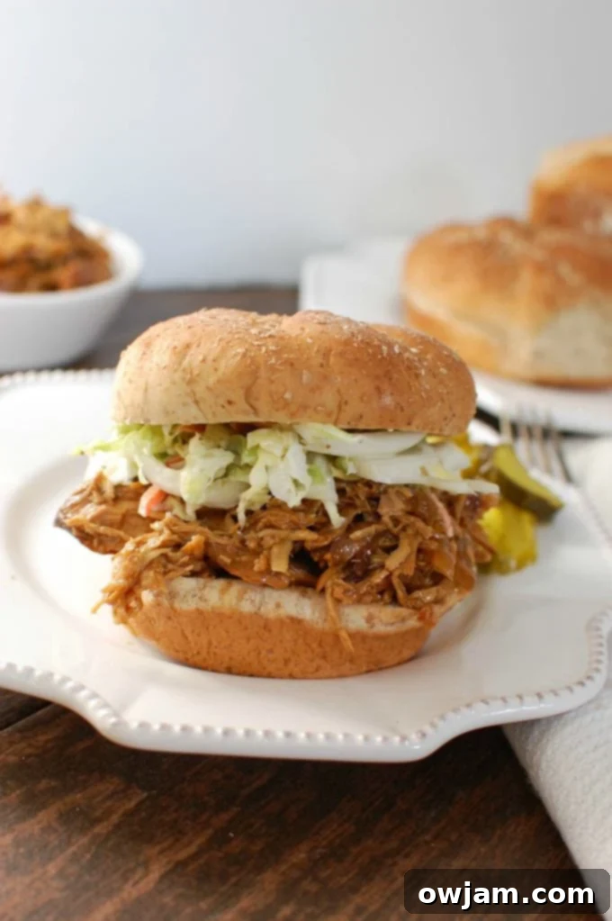 Slow Cooker BBQ Pulled Chicken Sandwich - yum