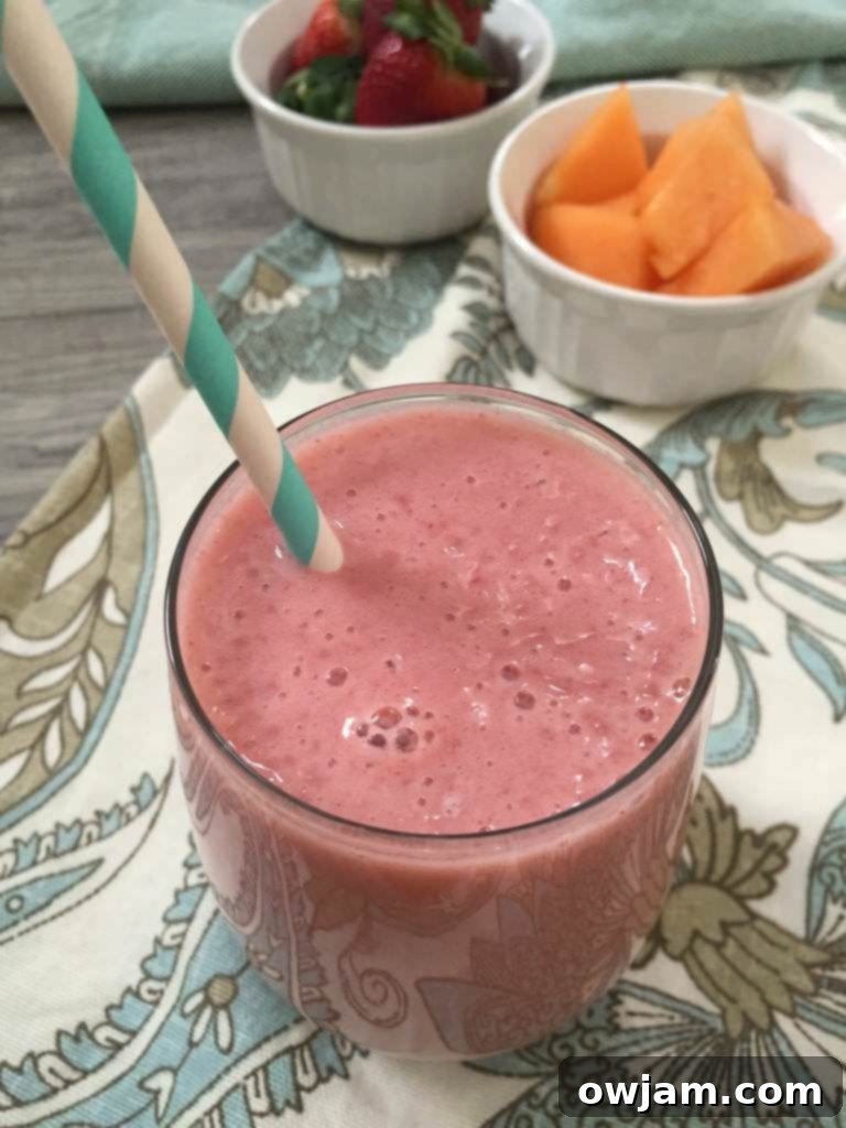 Strawberry Cantaloupe Smoothie