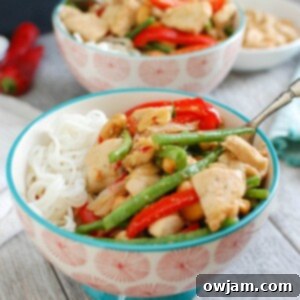 Stir-fried Lemongrass Chicken Noodle Bowls