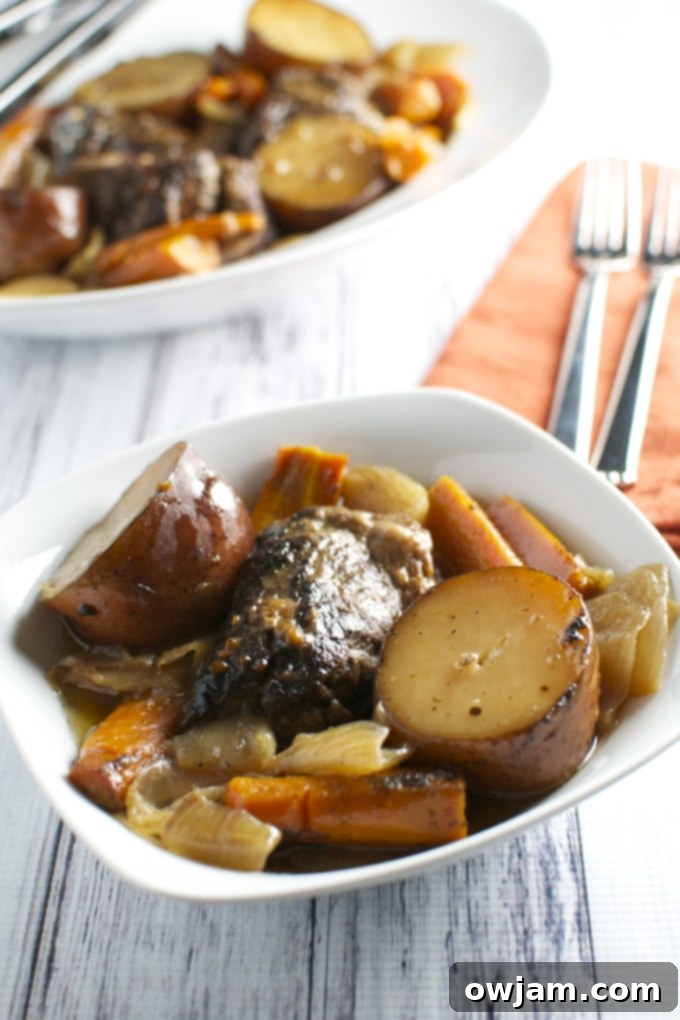Slow-Cooker-Short-Ribs-1