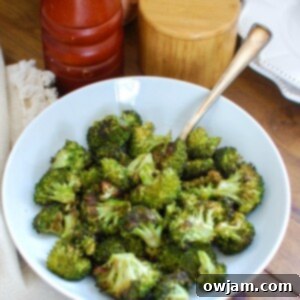Roasted Broccoli Perfection 7 Simple Roasted Broccoli - healthy side dish