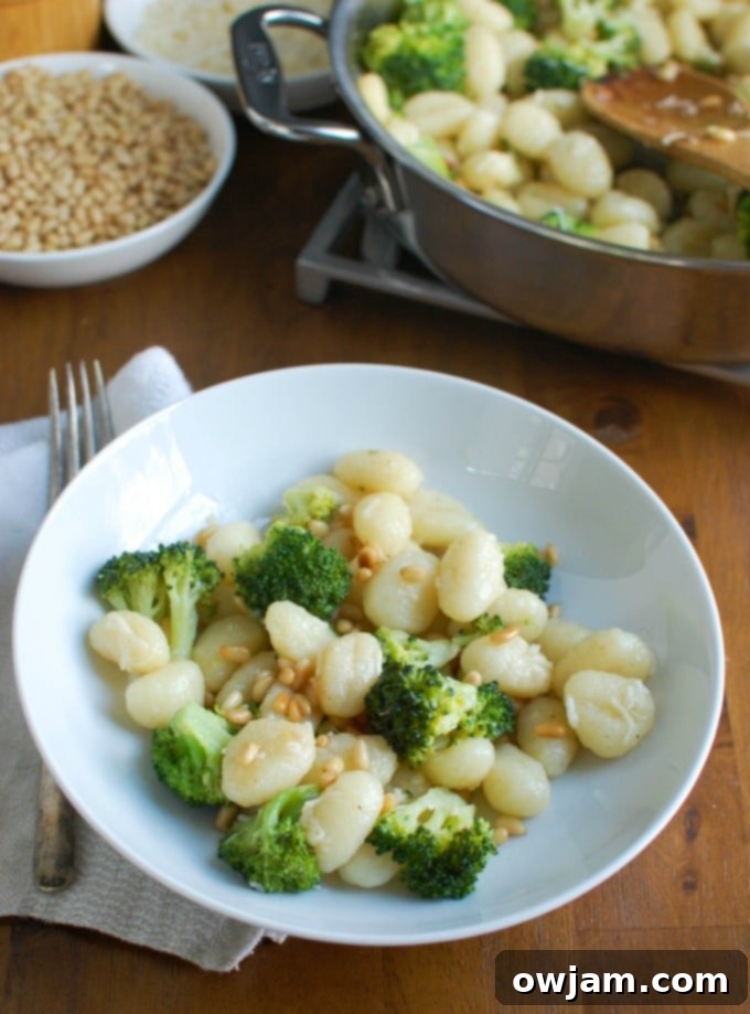 Nutty Brown Butter Gnocchi with Broccoli and Pine Nuts 4 Browned Butter Gnocchi with Broccoli and Pine Nuts - an easy and quick dinner solution