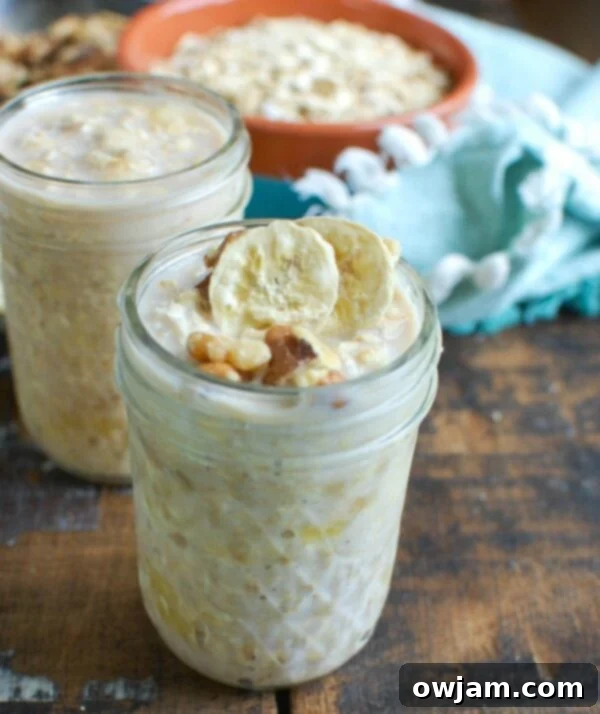Wake Up to Banana Bread Oatmeal 5 Put your Overnight Banana Bread Oatmeal in the fridge overnight and wake up to a delicious, healthy breakfast. Oats are soaked in milk and mixed with mashed bananas, honey and vanilla and topped with cinnamon, walnuts and freeze dried bananas.