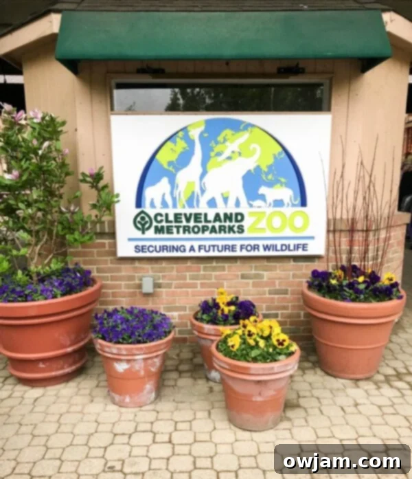 Healthy Frozen Greek Yogurt Fruit Bites 3 Entrance to the Cleveland Zoo, a great place for family fun and animal conservation.