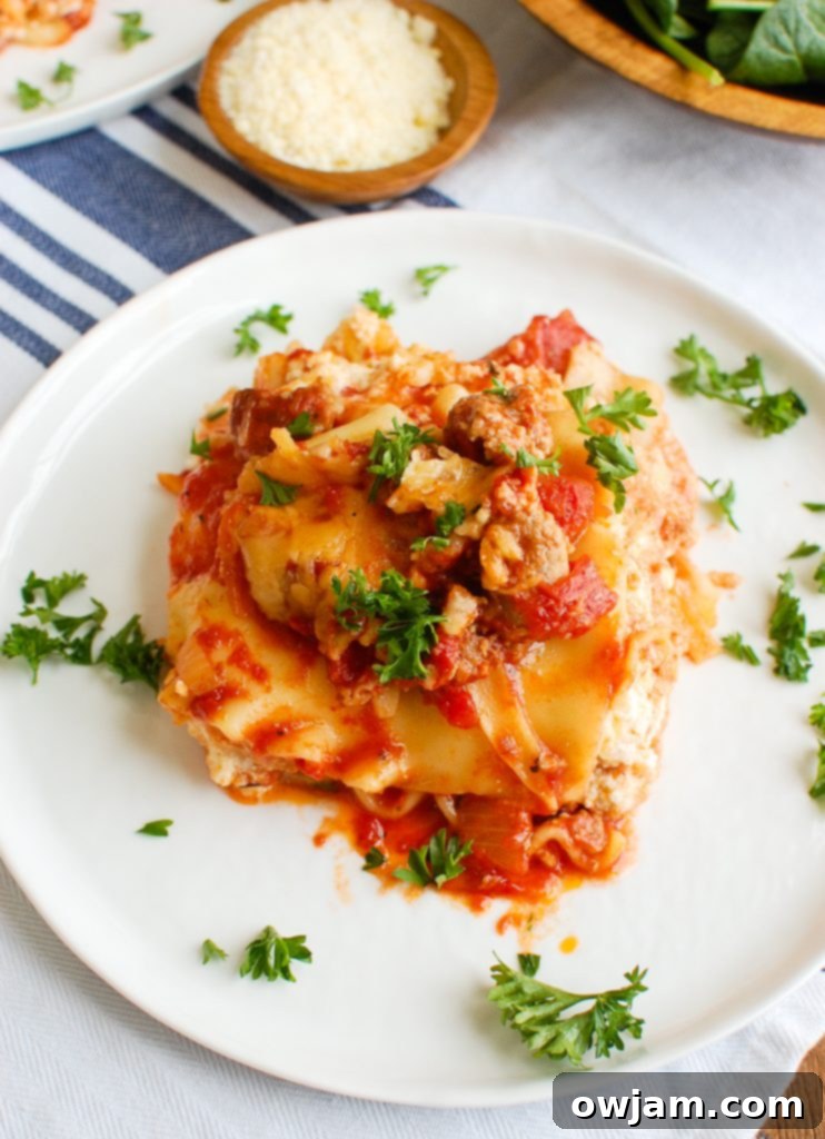 Slow Cooker Lasagna with fresh parsley 