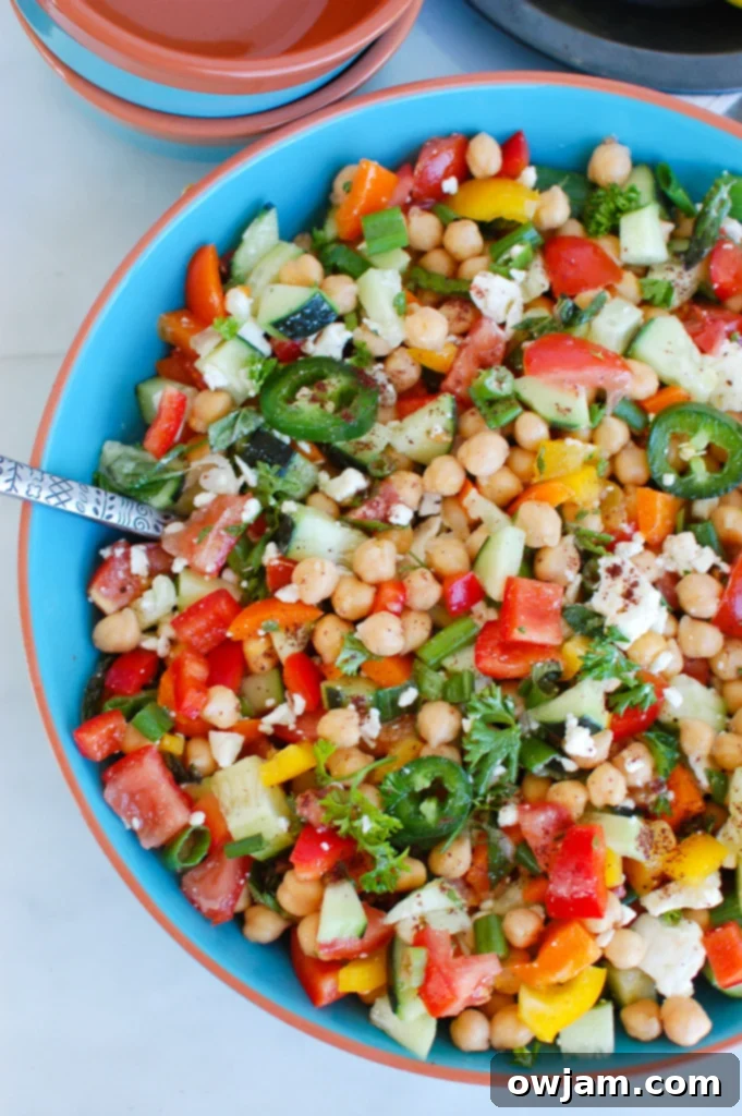 Mediterranean Chickpea Salad