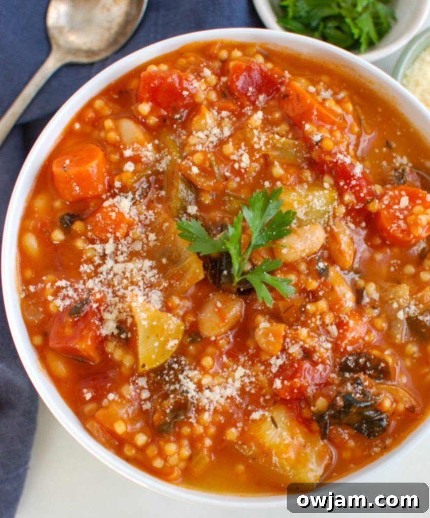 Hearty Cabbage Vegetable Soup 3 Vegetable Soup with Cabbage with parsley