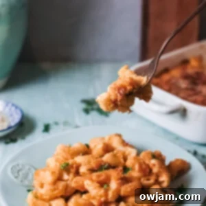 Creamy Pumpkin Mac and Cheese 10 Pumpkin Mac and Cheese with fork