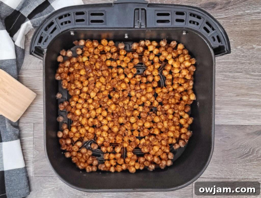 Crispy Air Fryer Chickpeas 6 Air Fryer Chickpeas in the air fryer