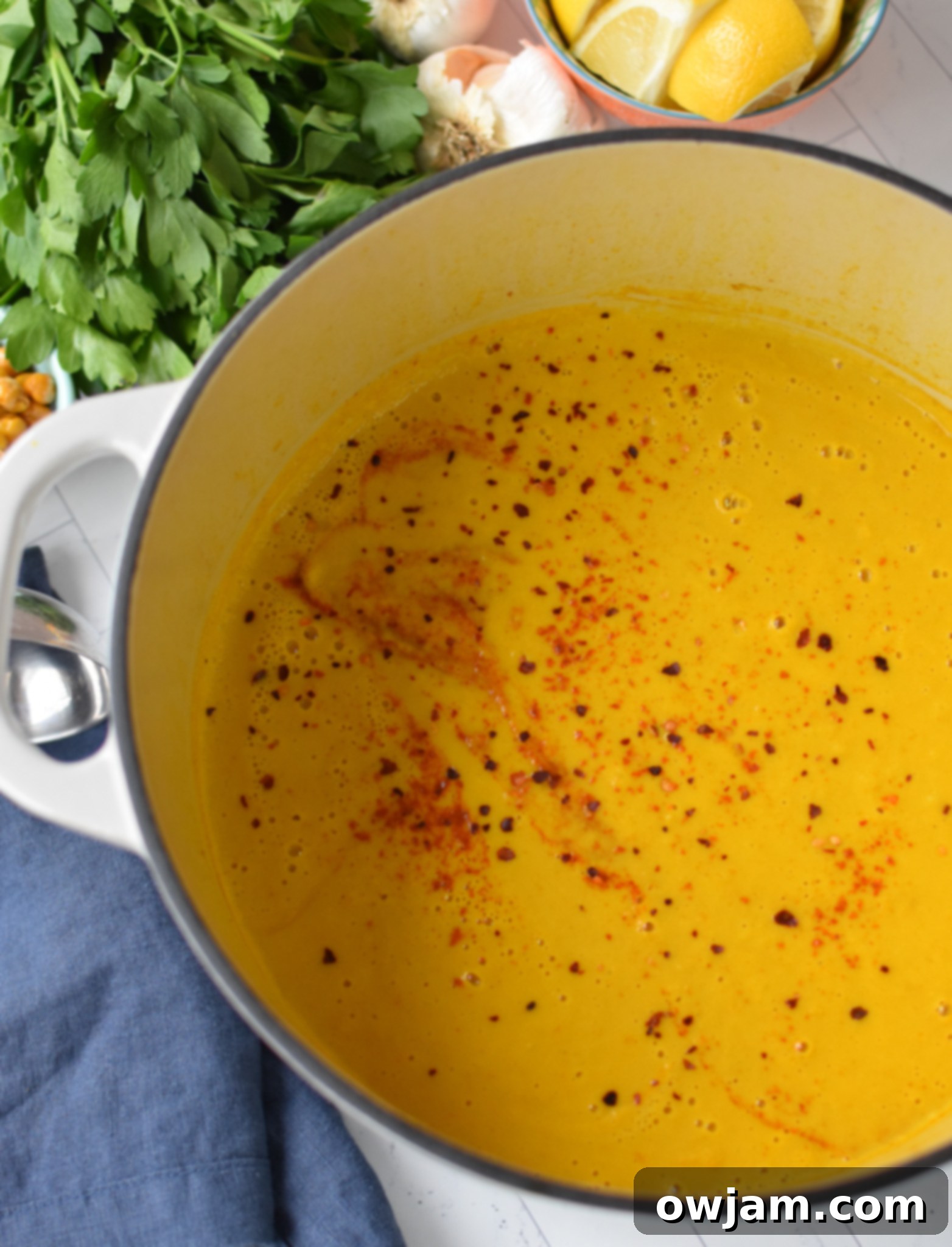 Velvety Roasted Cauliflower Soup 8 Smooth, blended creamy cauliflower soup in a pot, ready to be served.