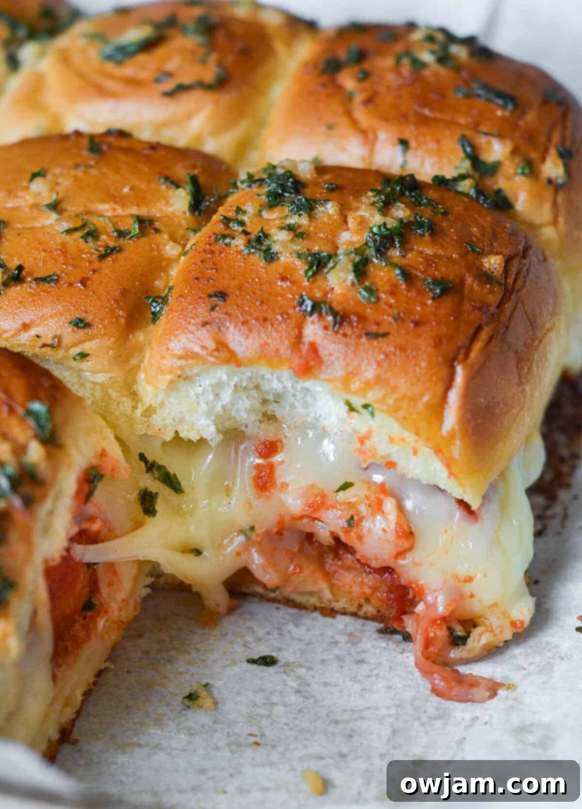 Speedy Chicken Parm Bites 3 Easy Chicken Parmesan Sliders with cheese