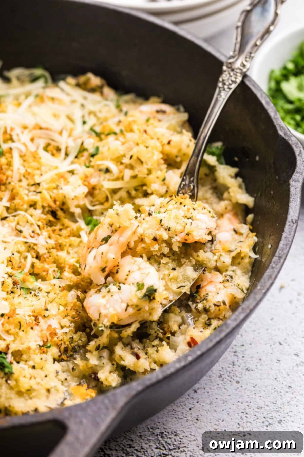 Effortless Crispy Shrimp 2 Easy Breaded Shrimp with spoon