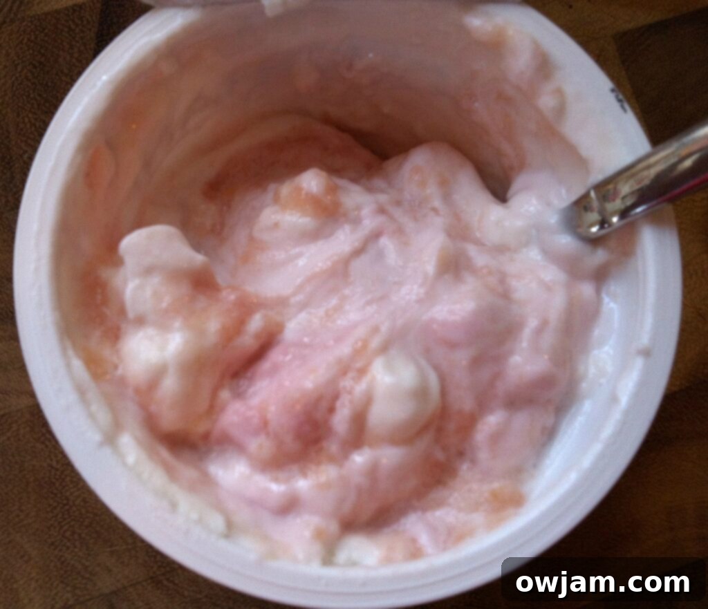 Chobani Greek Yogurt - Blood Orange Strawberry Banana Smoothie Recipe